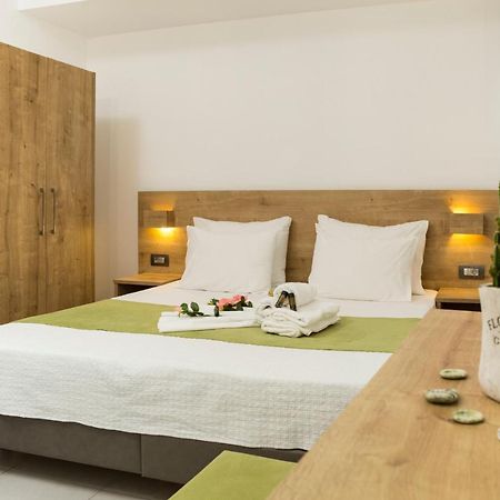 קיסאמוס Castell Hotel מראה חיצוני תמונה