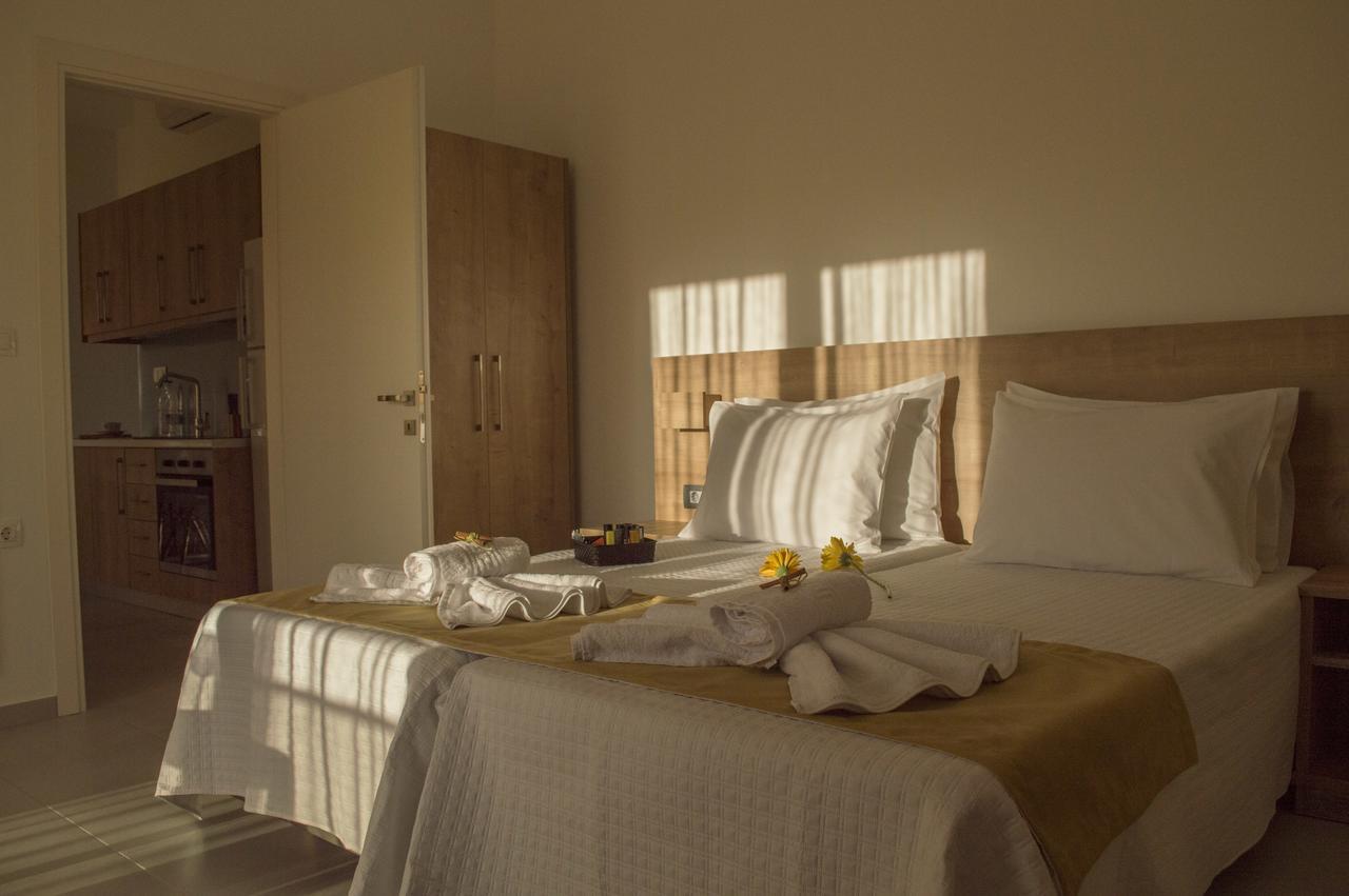 קיסאמוס Castell Hotel מראה חיצוני תמונה