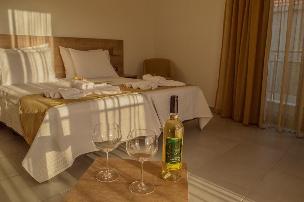 קיסאמוס Castell Hotel מראה חיצוני תמונה