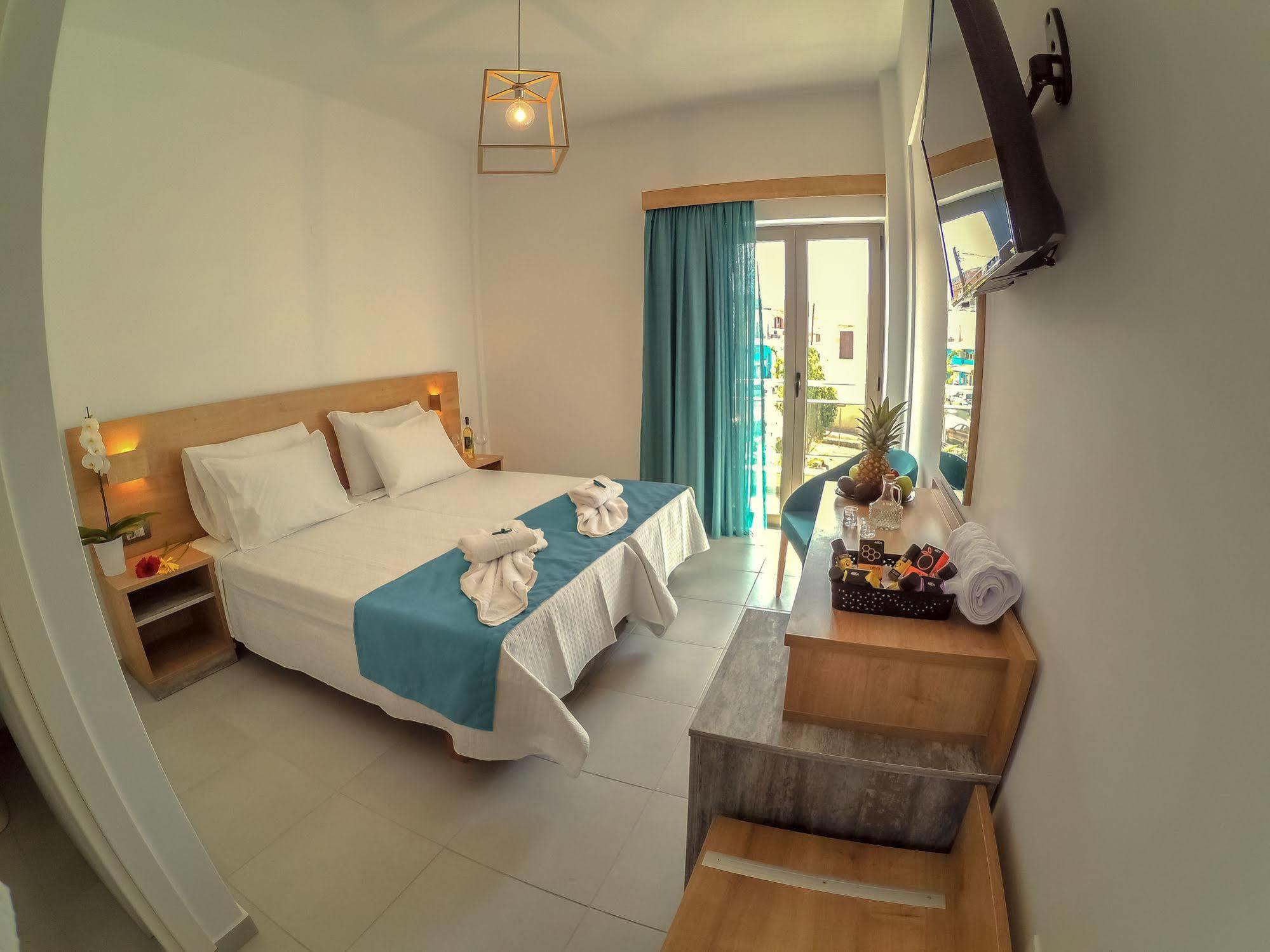 קיסאמוס Castell Hotel מראה חיצוני תמונה