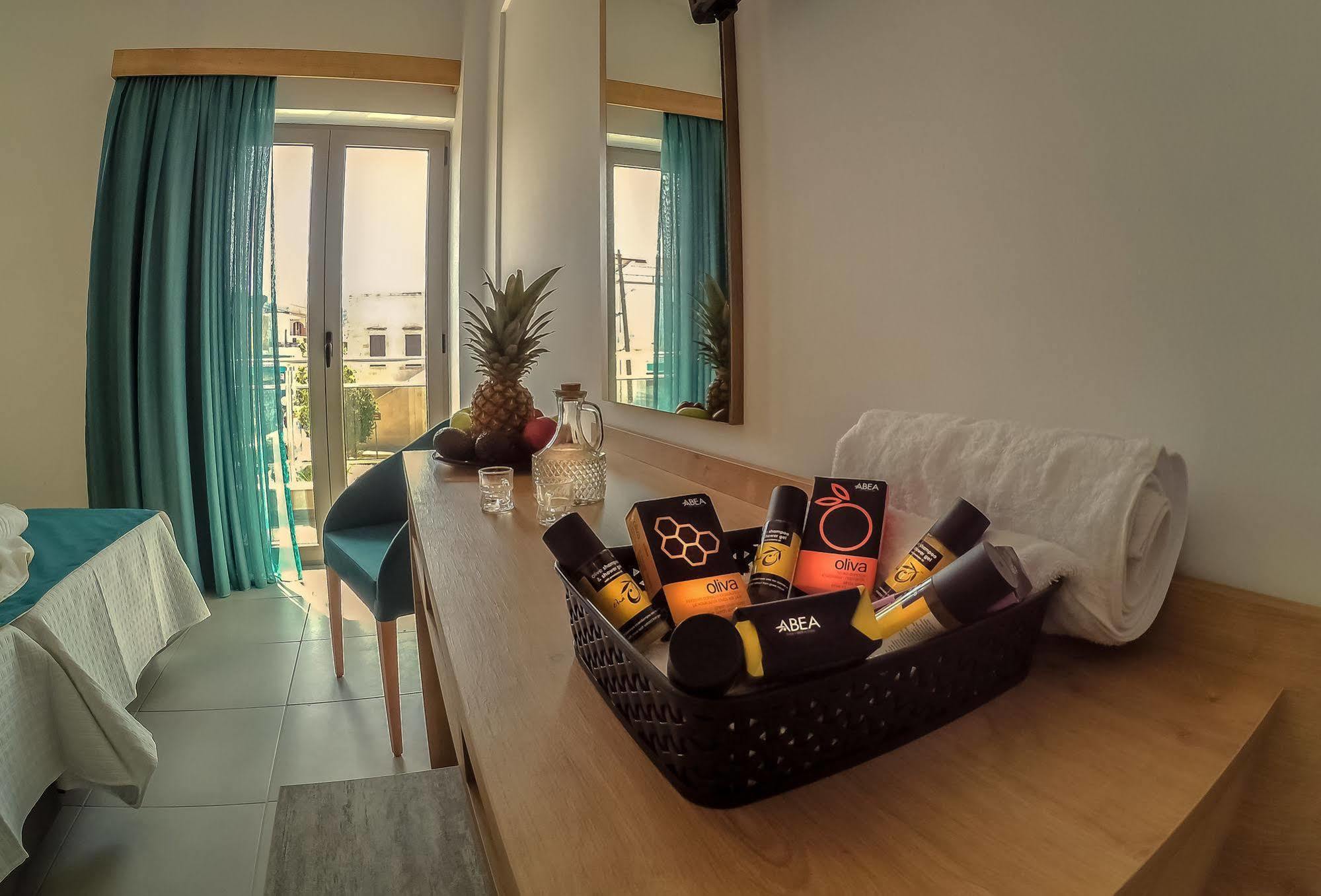 קיסאמוס Castell Hotel מראה חיצוני תמונה