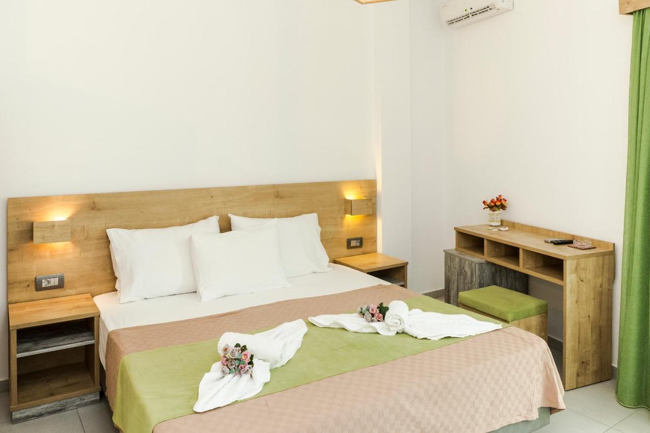 קיסאמוס Castell Hotel מראה חיצוני תמונה